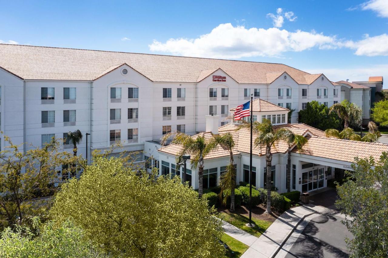 Hilton Garden Inn Bakersfield Exteriér fotografie