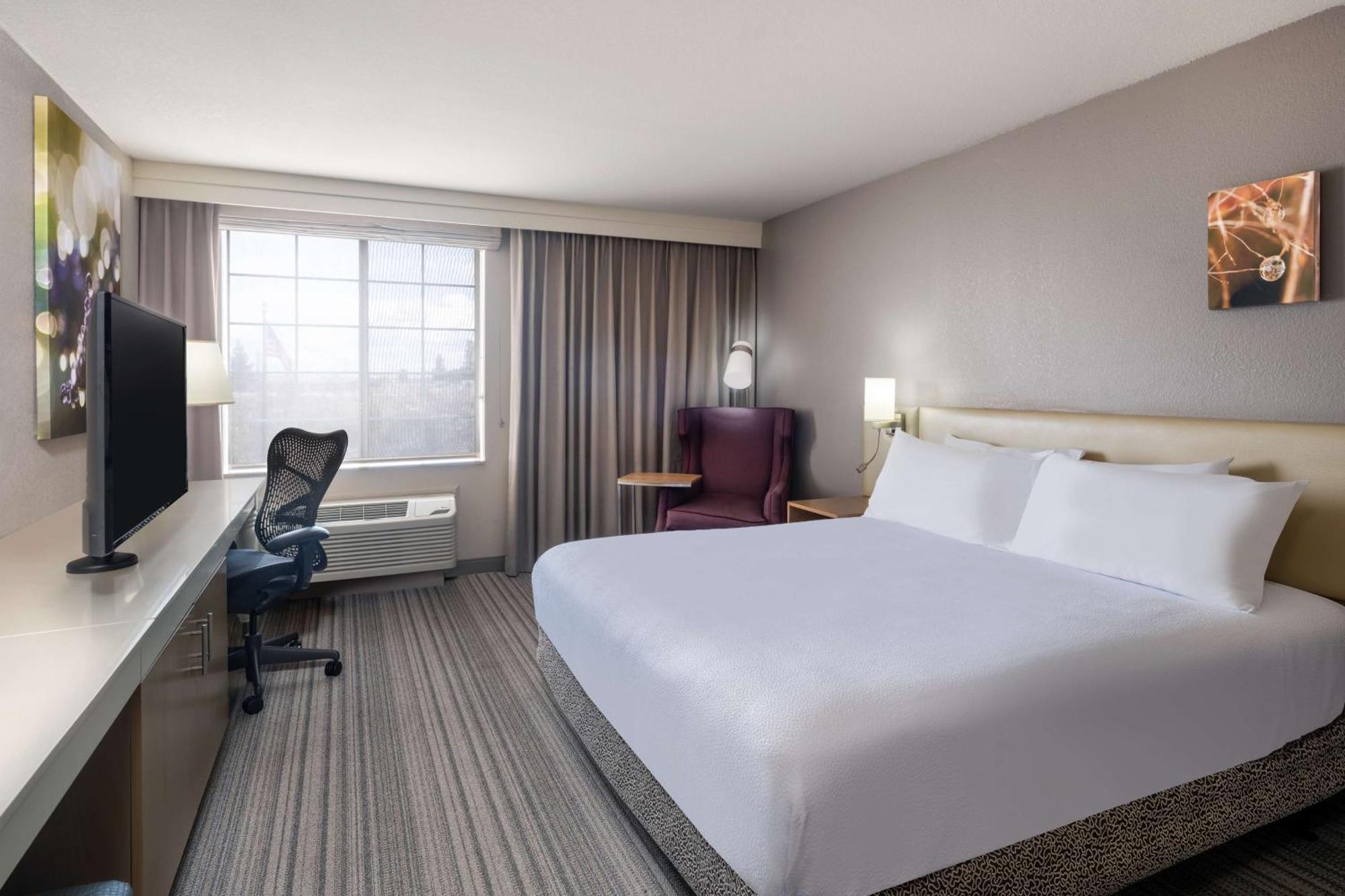 Hilton Garden Inn Bakersfield Exteriér fotografie