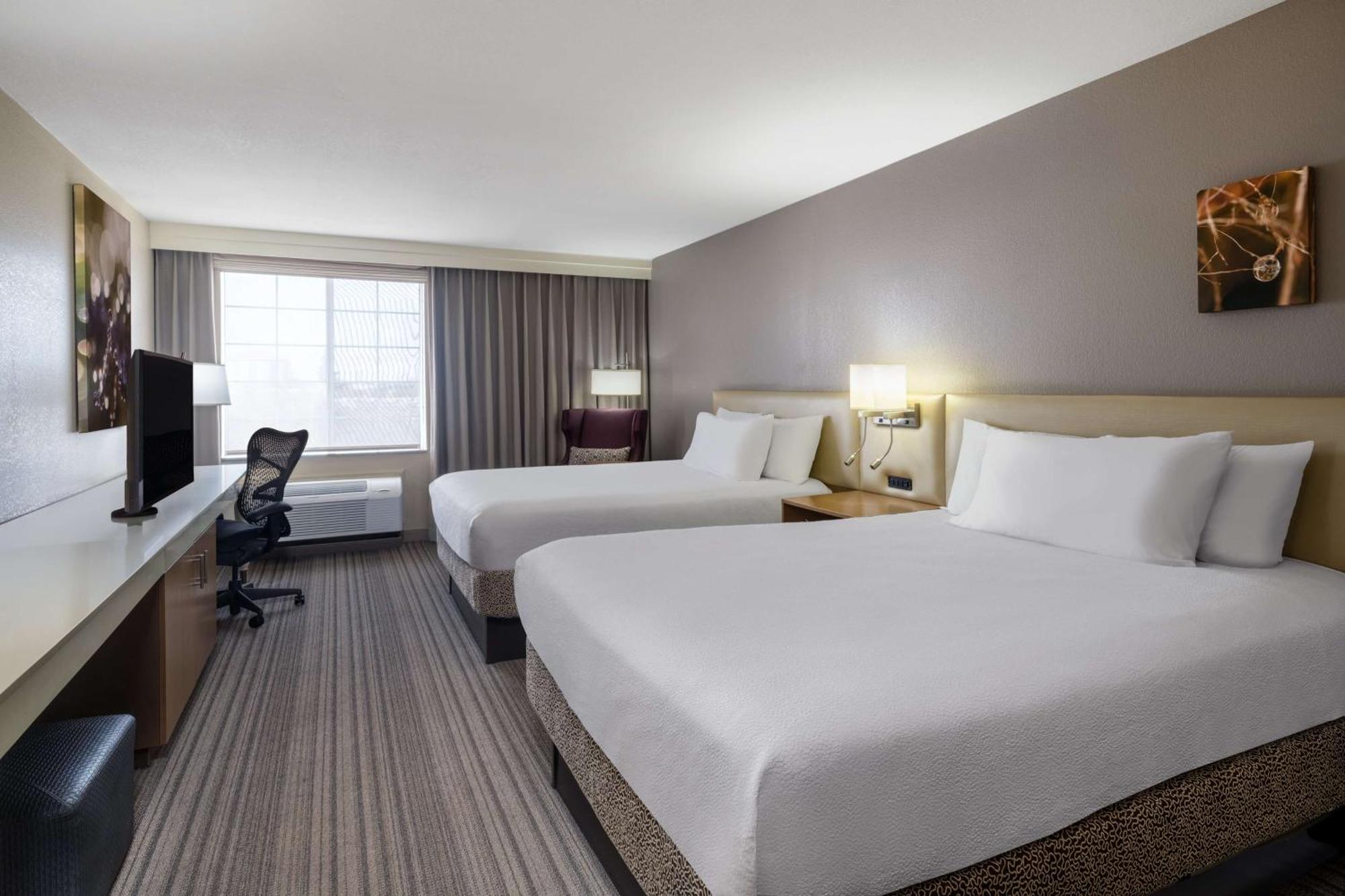 Hilton Garden Inn Bakersfield Exteriér fotografie