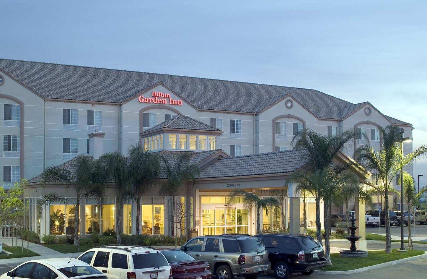 Hilton Garden Inn Bakersfield Exteriér fotografie