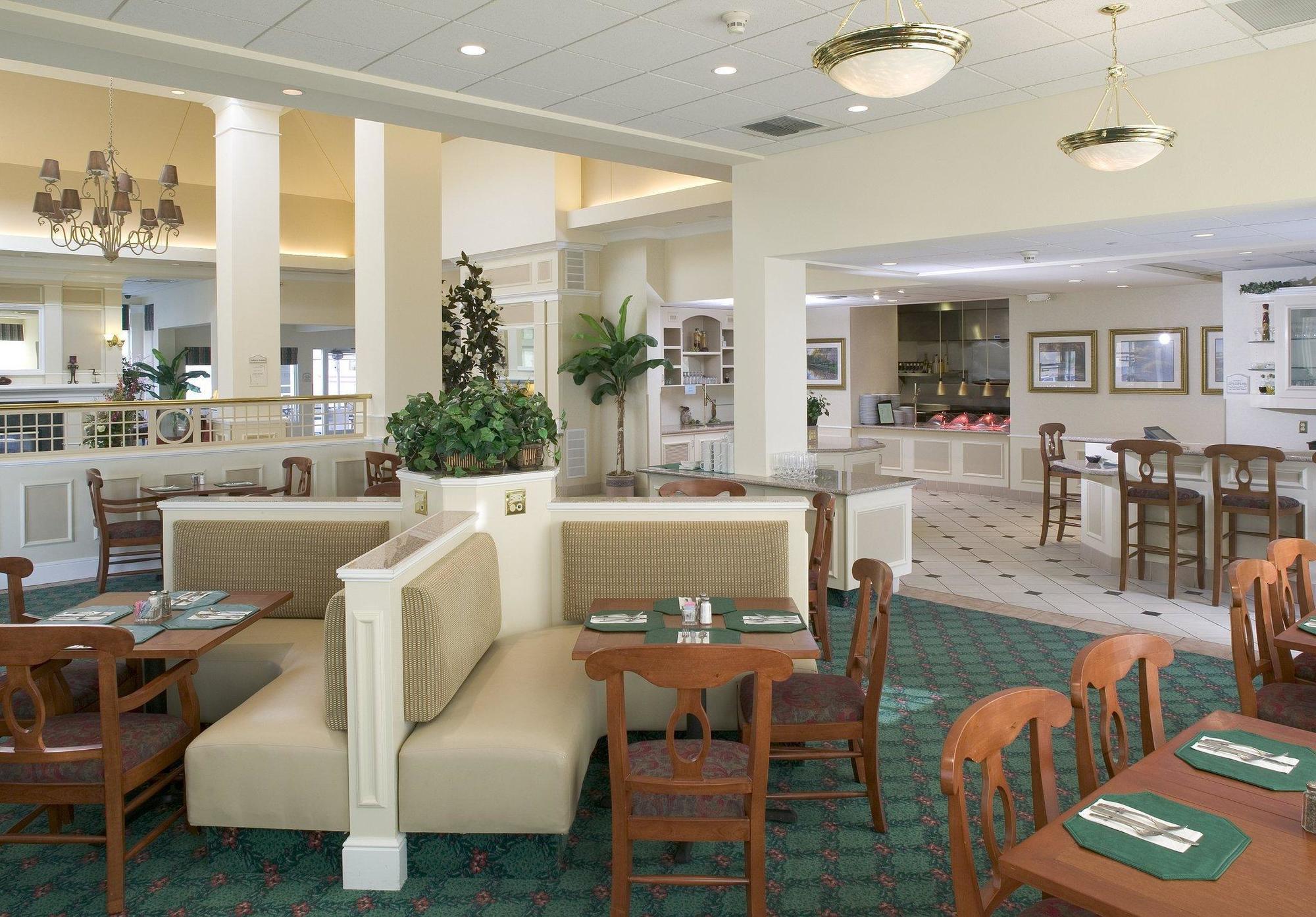 Hilton Garden Inn Bakersfield Exteriér fotografie